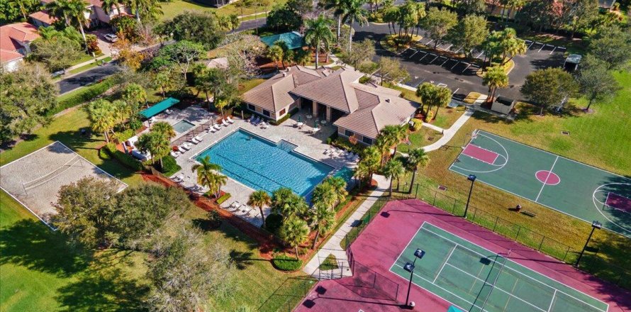 Villa ou maison à Vero Beach, Floride 5 chambres, 298.4 m2 № 961620