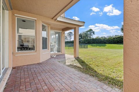 Villa ou maison à vendre à Vero Beach, Floride: 5 chambres, 298.4 m2 № 961620 - photo 11