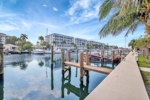 Condo in Fort Lauderdale, Florida, 3 bedrooms  № 1178337 - photo 16