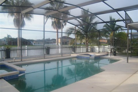 House in Kissimmee, Florida 7 bedrooms, 248.89 sq.m. № 1382863 - photo 27