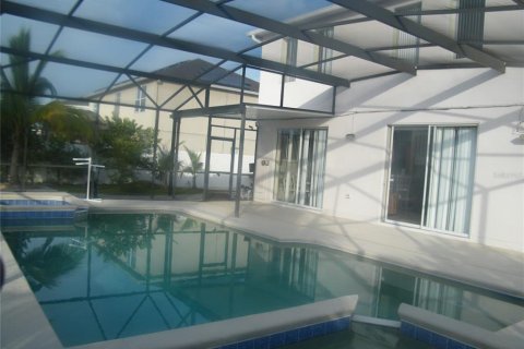 House in Kissimmee, Florida 7 bedrooms, 248.89 sq.m. № 1382863 - photo 29