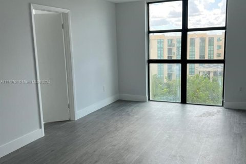 Condominio en venta en Miami, Florida, 2 dormitorios, 78.97 m2 № 1417254 - foto 2