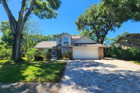 Villa ou maison à vendre à Tampa, Floride: 4 chambres, 203.18 m2 № 1342403 - photo 2