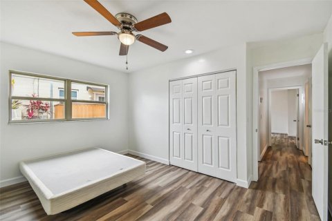 Casa en venta en Tampa, Florida, 4 dormitorios, 198.53 m2 № 1087752 - foto 30