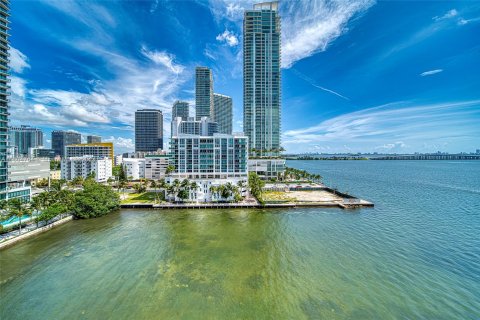 Copropriété à vendre à Miami, Floride: 2 chambres, 126.44 m2 № 1224186 - photo 27