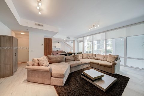 Copropriété à vendre à Miami, Floride: 2 chambres, 126.44 m2 № 1224186 - photo 6