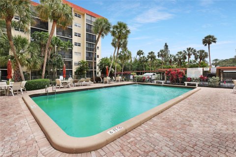 Condominio en venta en Pompano Beach, Florida, 2 dormitorios, 100.33 m2 № 1118224 - foto 4