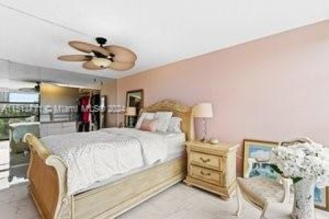 Copropriété à vendre à Hallandale Beach, Floride: 2 chambres, 132.85 m2 № 944851 - photo 14