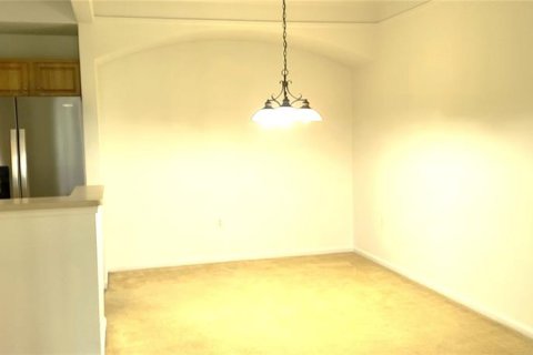 Condo in Orlando, Florida, 2 bedrooms  № 1339091 - photo 17