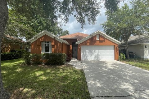 House in Orlando, Florida 3 bedrooms, 125.42 sq.m. № 1339090 - photo 1