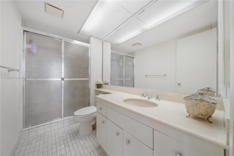 Copropriété à vendre à Aventura, Floride: 2 chambres, 176.61 m2 № 1222012 - photo 23