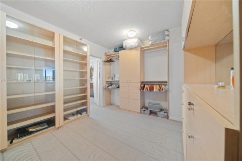 Copropriété à vendre à Aventura, Floride: 2 chambres, 176.61 m2 № 1222012 - photo 17