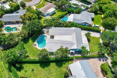 Casa en venta en North Palm Beach, Florida, 4 dormitorios, 244.7 m2 № 1142639 - foto 10