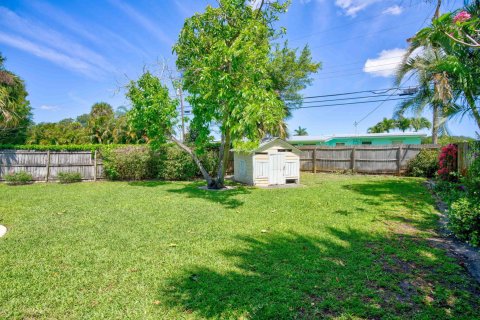 House in North Palm Beach, Florida 4 bedrooms, 244.7 sq.m. № 1142639 - photo 18