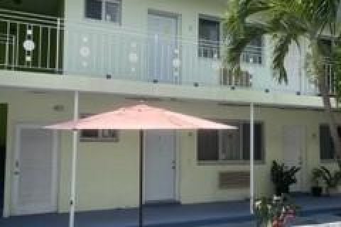 Снять в аренду квартиру в Майами-Бич, Флорида 1 комната, 1349.5м2, № 1142653 - фото 6