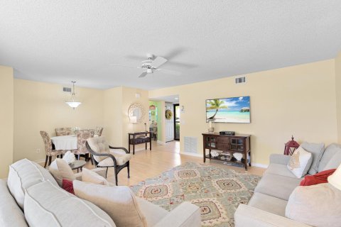 Condominio en venta en Boynton Beach, Florida, 2 dormitorios, 109.44 m2 № 1098715 - foto 17