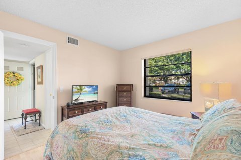 Condo in Boynton Beach, Florida, 2 bedrooms  № 1098715 - photo 7