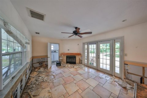 Villa ou maison à vendre à Tampa, Floride: 4 chambres, 186.92 m2 № 1389443 - photo 15