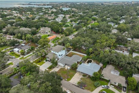 Villa ou maison à vendre à Tampa, Floride: 4 chambres, 186.92 m2 № 1389443 - photo 7