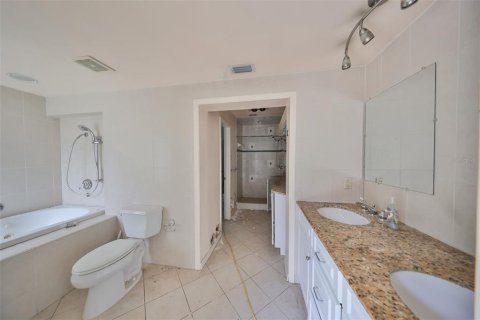 Villa ou maison à vendre à Tampa, Floride: 4 chambres, 186.92 m2 № 1389443 - photo 19