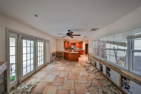 Villa ou maison à vendre à Tampa, Floride: 4 chambres, 186.92 m2 № 1389443 - photo 14