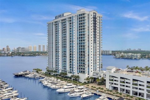 Copropriété à vendre à North Miami Beach, Floride: 2 chambres, 167.32 m2 № 862040 - photo 27