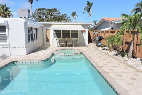 Villa ou maison à vendre à Hollywood, Floride: 3 chambres, 134.43 m2 № 802320 - photo 18