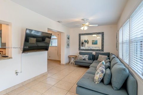 Casa en venta en Hollywood, Florida, 3 dormitorios, 134.43 m2 № 802320 - foto 10