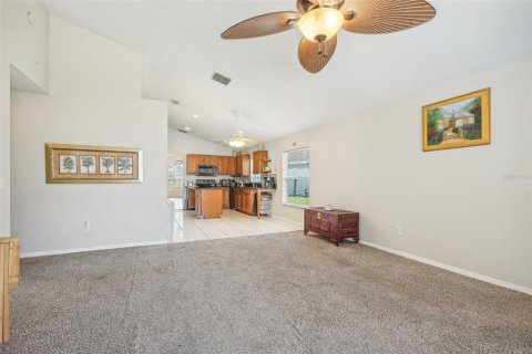 Casa en venta en Davenport, Florida, 4 dormitorios, 178.84 m2 № 1371342 - foto 9