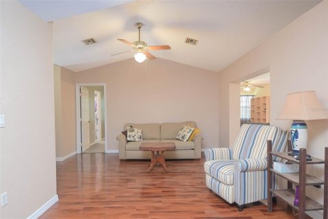 Villa ou maison à vendre à Punta Gorda, Floride: 3 chambres, 171.68 m2 № 1279128 - photo 6