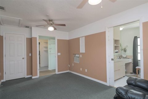 Villa ou maison à vendre à Punta Gorda, Floride: 3 chambres, 171.68 m2 № 1279128 - photo 18