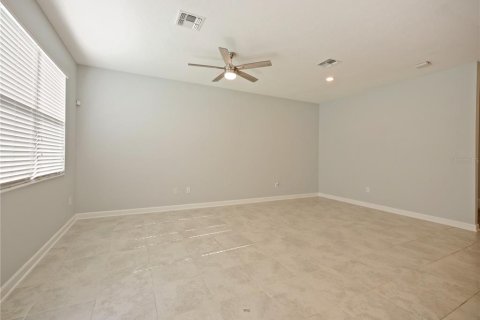 Townhouse in Kissimmee, Florida 4 bedrooms, 182 sq.m. № 1279968 - photo 21