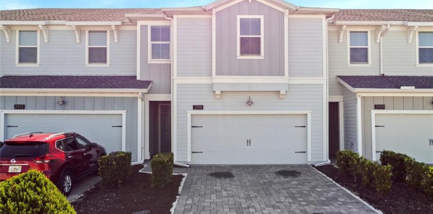 Townhouse in Kissimmee, Florida 4 bedrooms, 182 sq.m. № 1279968