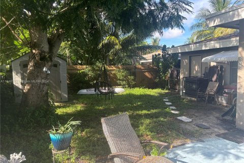 House in Fort Lauderdale, Florida 3 bedrooms № 1331374 - photo 25