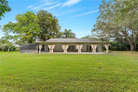 Villa ou maison à vendre à Southwest Ranches, Floride: 4 chambres, 252.51 m2 № 1331069 - photo 6