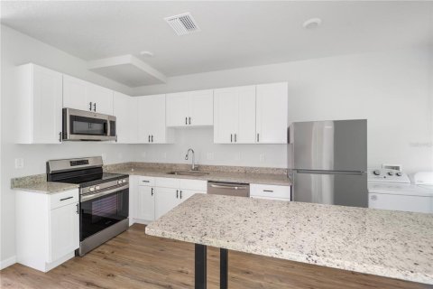 Touwnhouse à vendre à Tampa, Floride: 3 chambres, 103.21 m2 № 1389099 - photo 6