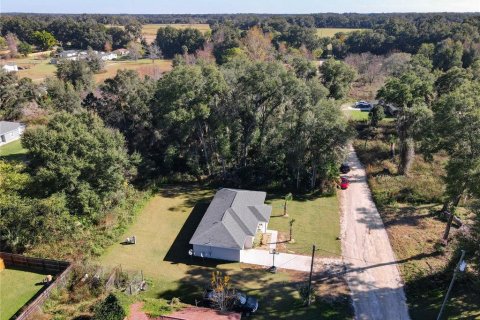 Villa ou maison à vendre à Ocala, Floride: 3 chambres, 109.72 m2 № 1427882 - photo 1