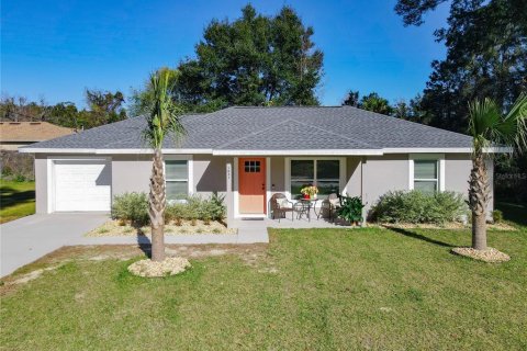 House in Ocala, Florida 3 bedrooms, 109.72 sq.m. № 1427882 - photo 8