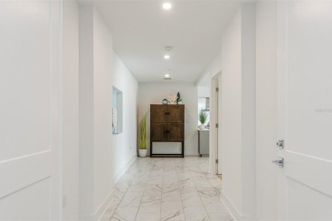 Copropriété à louer à Clearwater, Floride: 3 chambres, 243.22 m2 № 232827 - photo 3