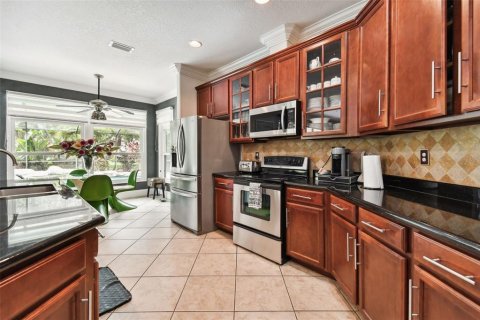 Casa en venta en Tampa, Florida, 4 dormitorios, 326.37 m2 № 677029 - foto 26