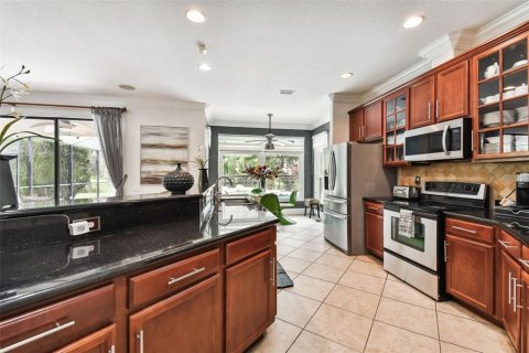 Villa ou maison à vendre à Tampa, Floride: 4 chambres, 326.37 m2 № 677029 - photo 25