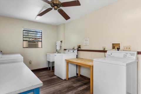 Casa en venta en Okeechobee, Florida, 2 dormitorios, 55.74 m2 № 987098 - foto 1