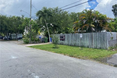 Terrain à vendre à Fort Lauderdale, Floride № 48056 - photo 1