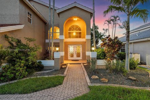 Casa en venta en Pembroke Pines, Florida, 5 dormitorios, 312.15 m2 № 1290791 - foto 2