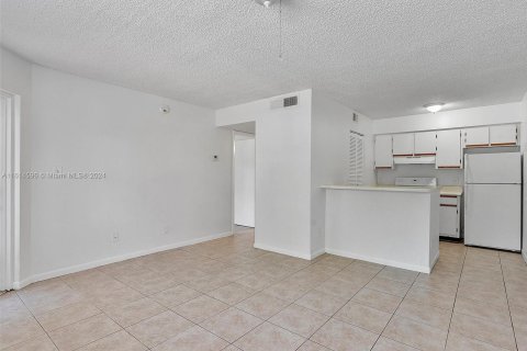 Copropriété à vendre à Hollywood, Floride: 1 chambre, 60.39 m2 № 1239232 - photo 16