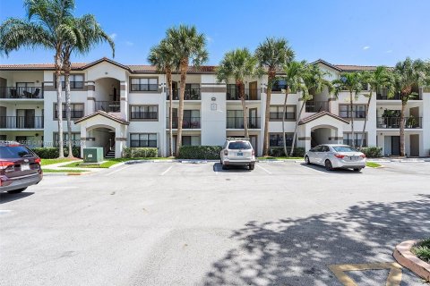 Condo in Hollywood, Florida, 1 bedroom  № 1239232 - photo 19