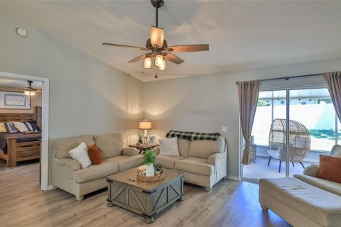 Casa en venta en Edgewater, Florida, 3 dormitorios, 152.36 m2 № 1197787 - foto 12