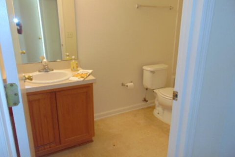 House in Jacksonville, Florida 3 bedrooms, 124.12 sq.m. № 887224 - photo 2