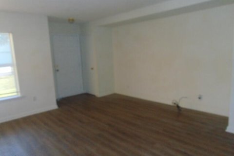 House in Jacksonville, Florida 3 bedrooms, 124.12 sq.m. № 887224 - photo 17