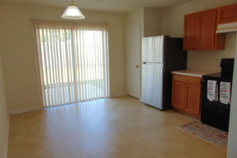 House in Jacksonville, Florida 3 bedrooms, 124.12 sq.m. № 887224 - photo 12